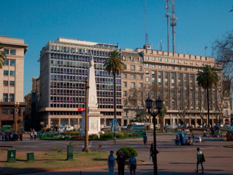 Political-Buenos-Aires-City-Tour