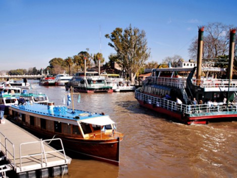Tigre-&-San-Isidro-Tour-by-Boat