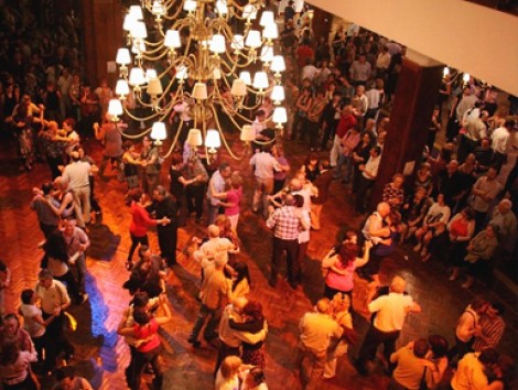 Milonga-Experience-Tango-Ballroom-Lessons-and-Dinner