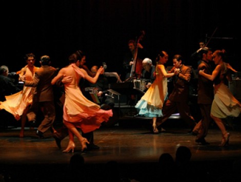Piazzolla-Tango-Christmas-Eve-Show